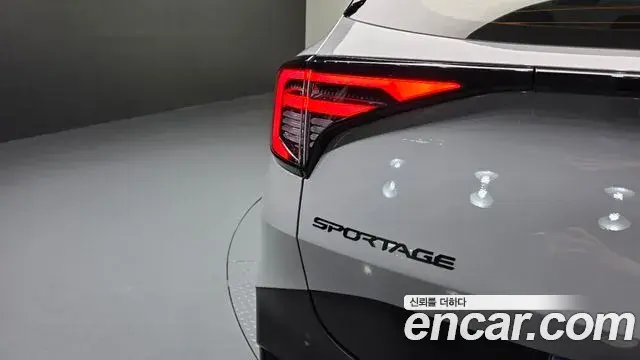 Kia Sportage 2025 — ფოტო 21/33