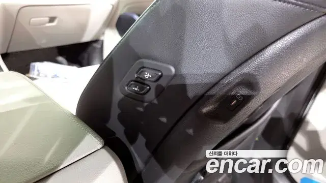 Kia Sportage 2025 — ფოტო 31/33