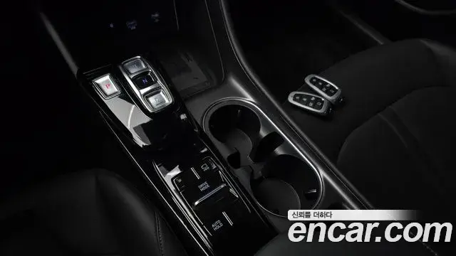Hyundai Sonata 2021 — Фото 9/20