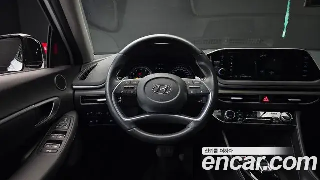 Hyundai Sonata 2021 — Фото 13/20
