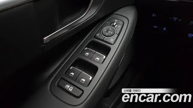 Hyundai Sonata 2021 — Фото 18/20