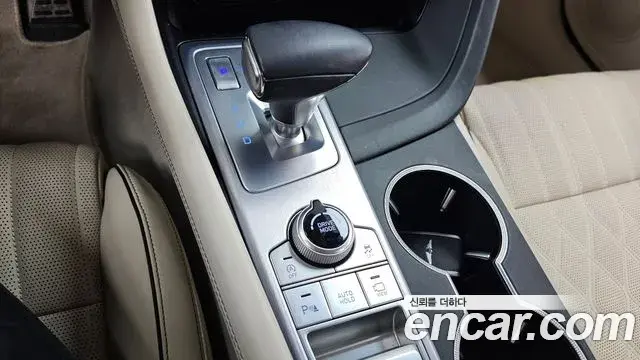 Genesis G70 2018 — Şəkil 17/35