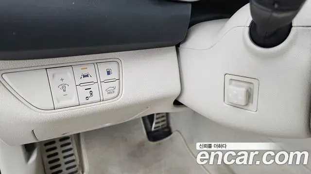 Genesis G70 2018 — Şəkil 10/35