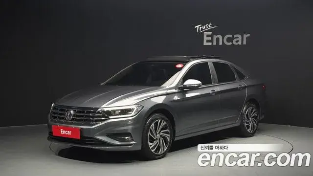 Volkswagen Jetta 2021 — ფოტო 2/20
