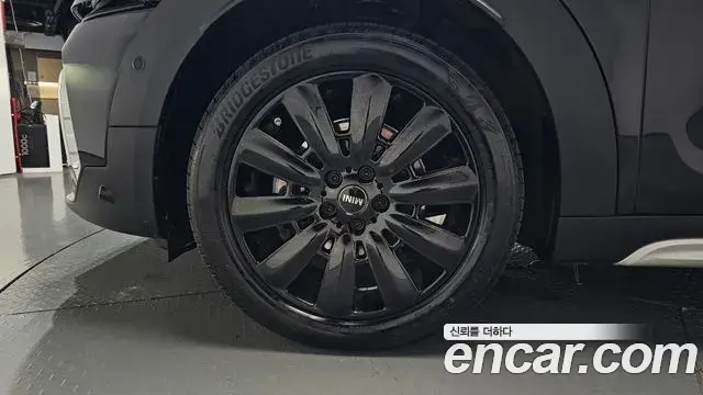 Mini Cooper Countryman 2024 — Photo 5/20
