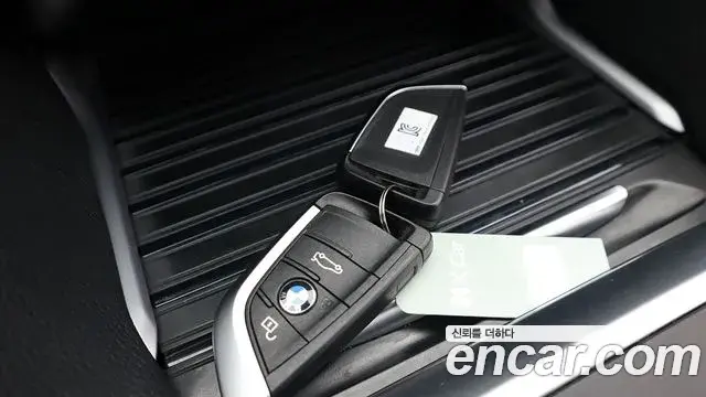 BMW X6 2018 — Şəkil 1/20