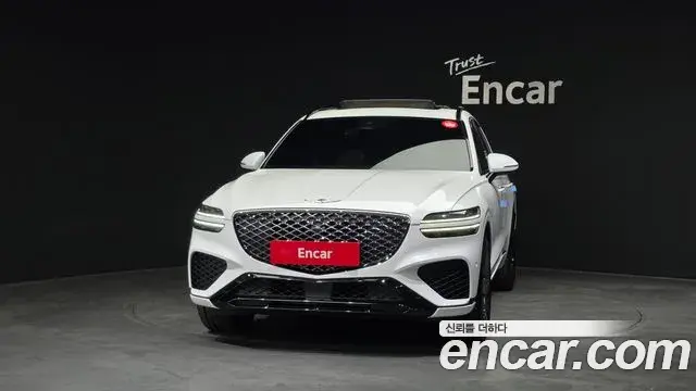 Genesis GV70 2022 — Şəkil 24/32