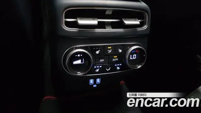 Genesis GV70 2022 — Şəkil 16/32