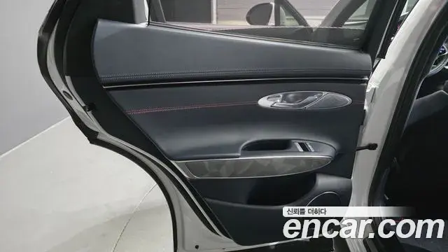Genesis GV70 2022 — Şəkil 3/32