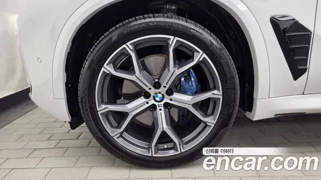 BMW X5 2024 — Photo 5/36