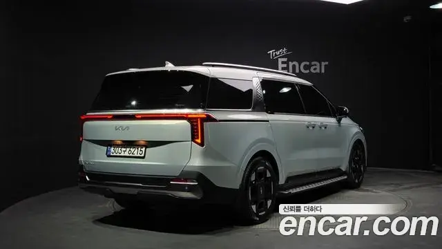 Kia Carnival 2024 — Photo 7/20