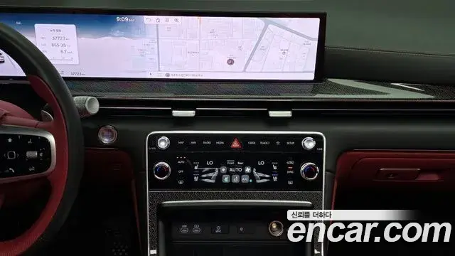 Genesis GV80 Coupe 2024 — ფოტო 13/44