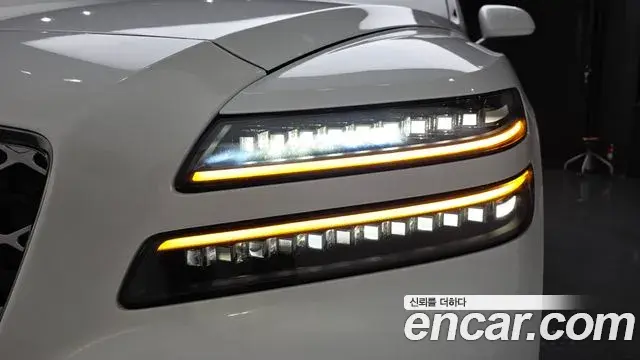 Genesis GV80 Coupe 2024 — ფოტო 36/44