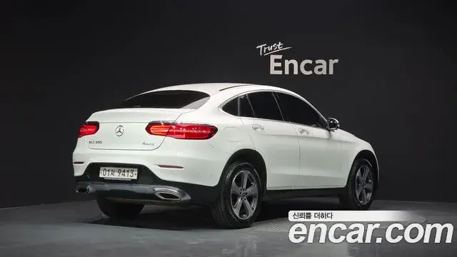 Mercedes-Benz GLC-Class 2019 — Фото 2/20