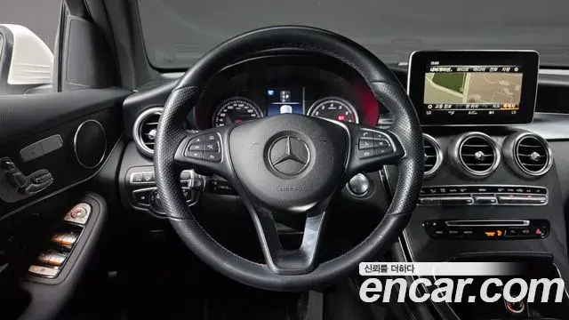 Mercedes-Benz GLC-Class 2019 — Фото 14/20