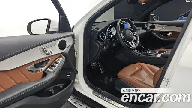 Mercedes-Benz GLC-Class 2021 — Фото 11/20