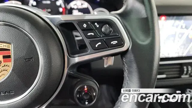 Porsche Cayenne 2020 — ფოტო 3/36