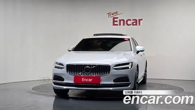 Volvo S90 2022 — Şəkil 21/34