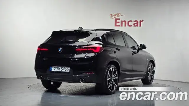 BMW X2 2022 — Фото 2/20
