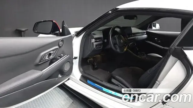 Toyota Supra 2020 — ფოტო 8/30
