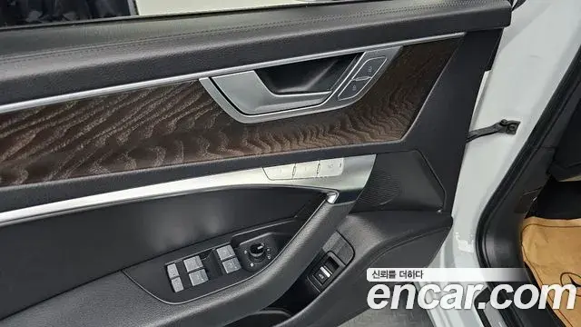 Audi A6 2022 — Фото 13/20