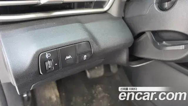 Hyundai The New Avante Hybrid 2022 — ფოტო 25/30