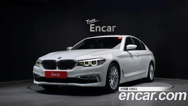 BMW 5 Series 2019 — Фото 1/20