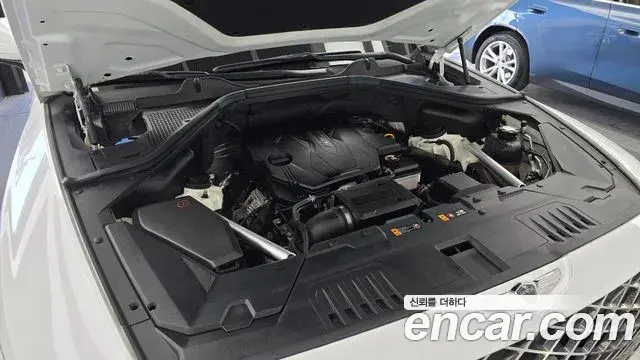Genesis GV80 2022 — Photo 9/24