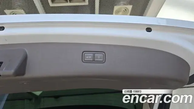 Genesis GV80 2022 — Photo 7/24
