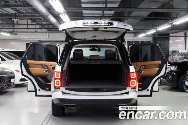 Land Rover Range Rover 2020 — Şəkil 19/20