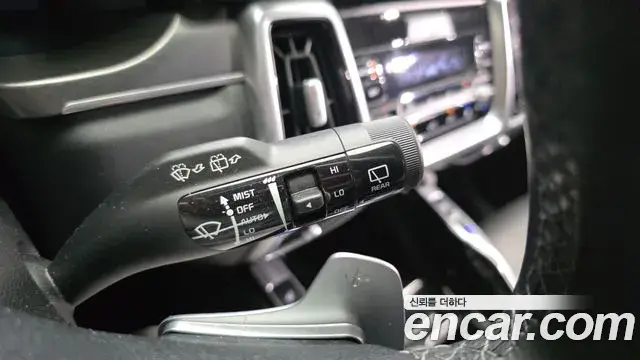Kia Sorento 2021 — Фото 15/20
