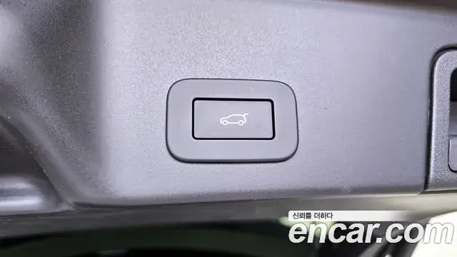Land Rover Range Rover Evoque 2023 — Şəkil 12/34