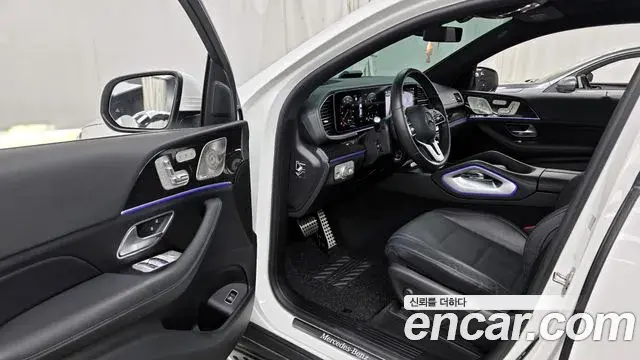 Mercedes-Benz GLE-Class 2021 — Фото 10/20