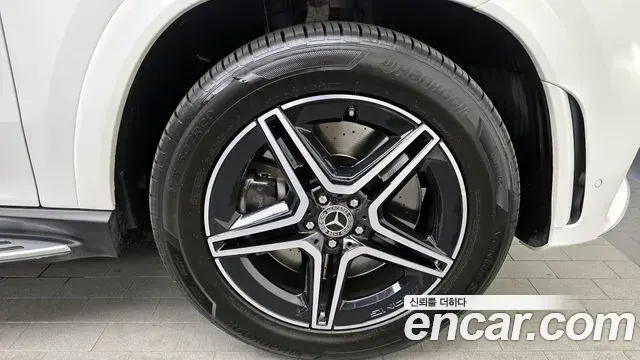 Mercedes-Benz GLE-Class 2021 — Şəkil 17/34