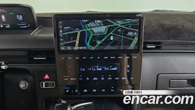 Hyundai Staria 2021 — ფოტო 21/38