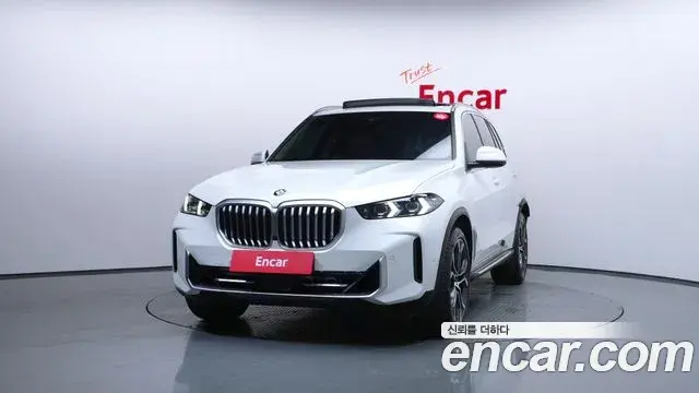 BMW X5 2025 — Фото 3/20
