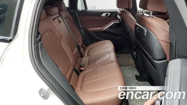 BMW X6 2024 — Photo 17/41