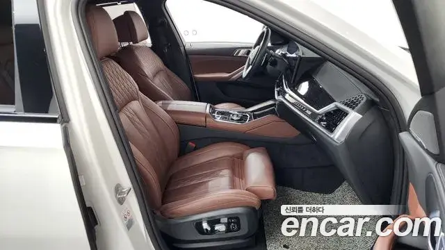 BMW X6 2024 — Photo 38/41