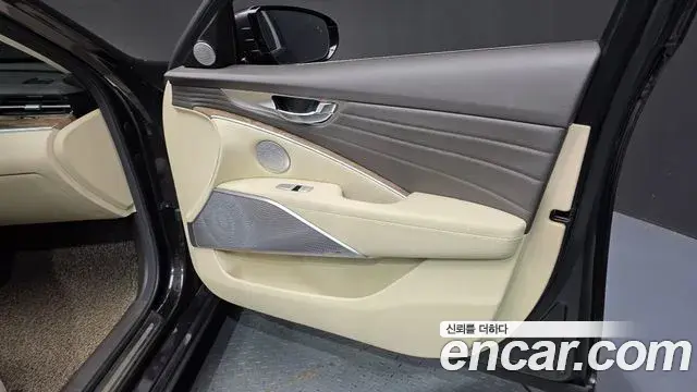 Kia The K9 2019 — ფოტო 10/37