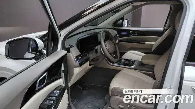 Kia Carnival 2023 — Şəkil 12/32