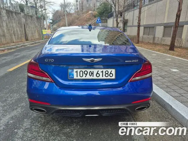 Genesis G70 2019 — Photo 17/20