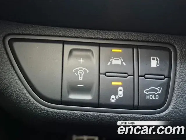 Genesis G70 2019 — Photo 11/20