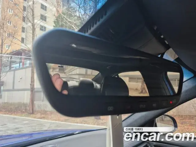 Genesis G70 2019 — Photo 7/20