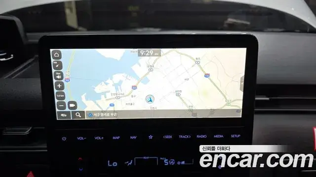 Hyundai Staria 2024 — Фото 14/20