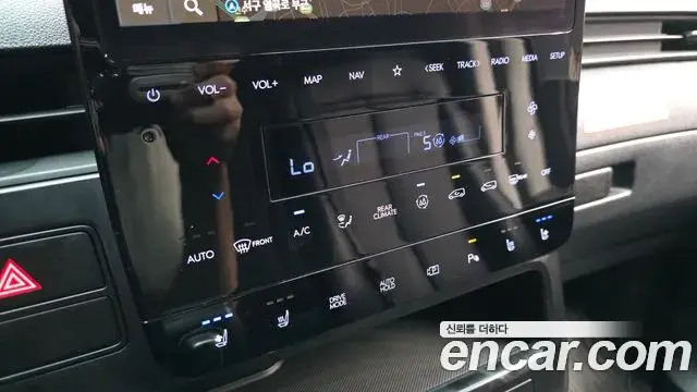 Hyundai Staria 2024 — Фото 17/20