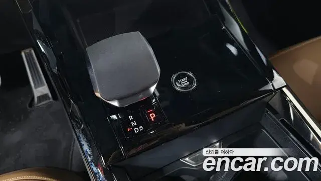 Land Rover Range Rover Sport 2025 — Photo 16/20