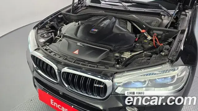 BMW X6M 2019 — Photo 16/20