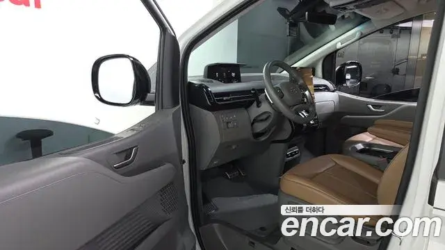 Hyundai Staria 2024 — Şəkil 29/34