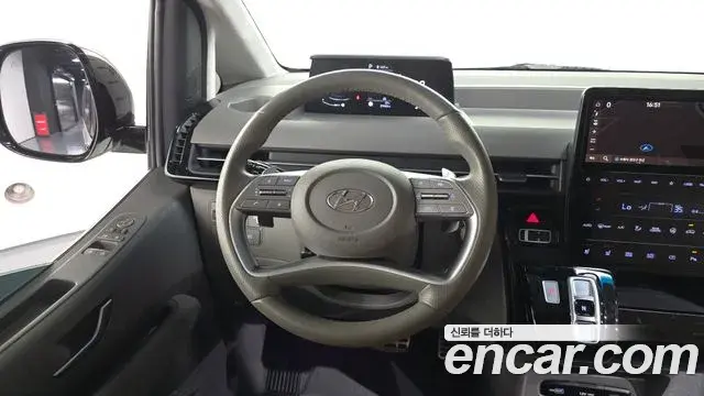Hyundai Staria 2024 — Şəkil 34/34