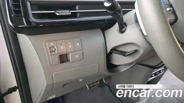 Hyundai Staria 2024 — Şəkil 16/34